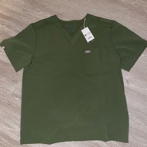 Mens Figs Scrub Top Leon BNWT- dark olive